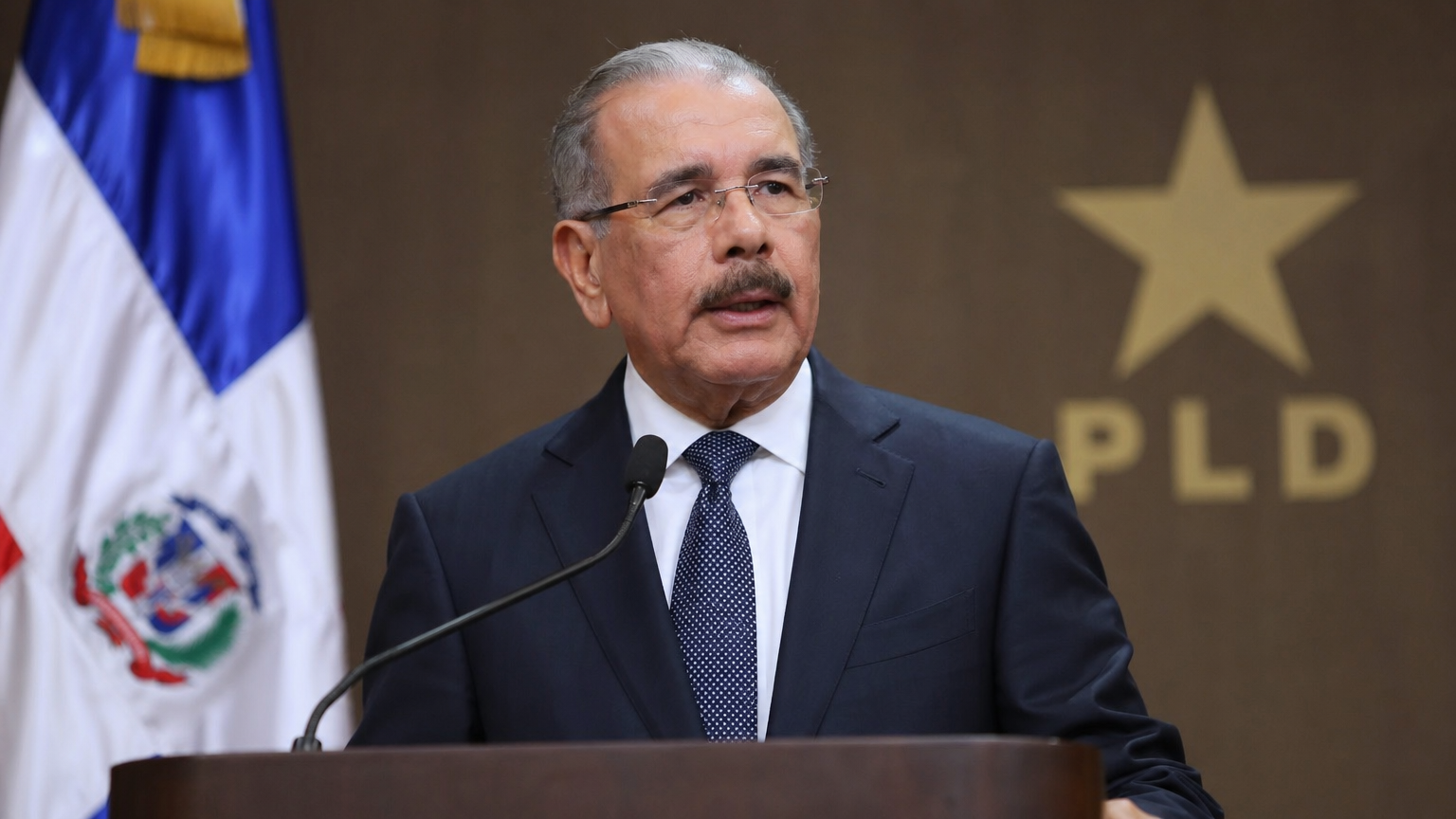 Danilo Medina: "Que Nadie Espere que el PLD le Va a Endosar su Fuerza a Ningún Partido"