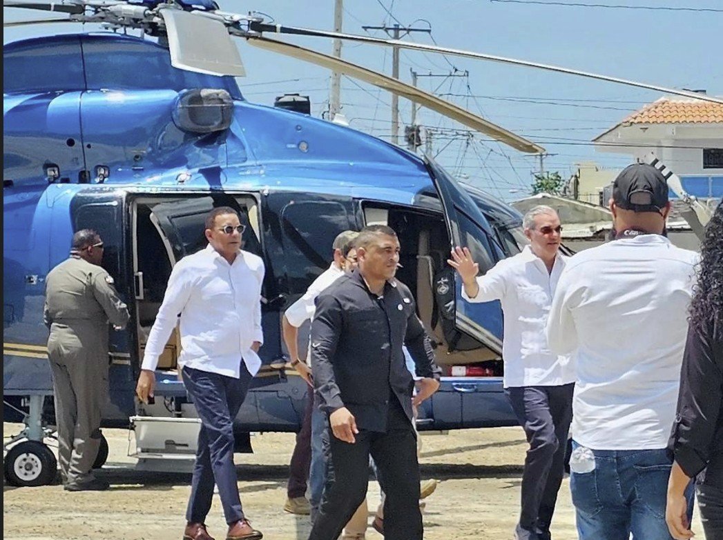 Abinader recorre la Línea Noroeste y anuncia apoyo a productores afectados por lluvias