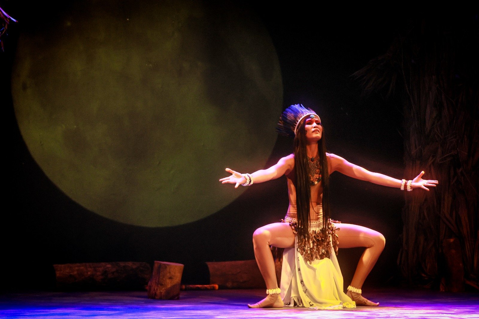 Nileny Dippton cierra su primera temporada del año con 3 obras teatrales que la consolidan como figura clave del teatro dominicano