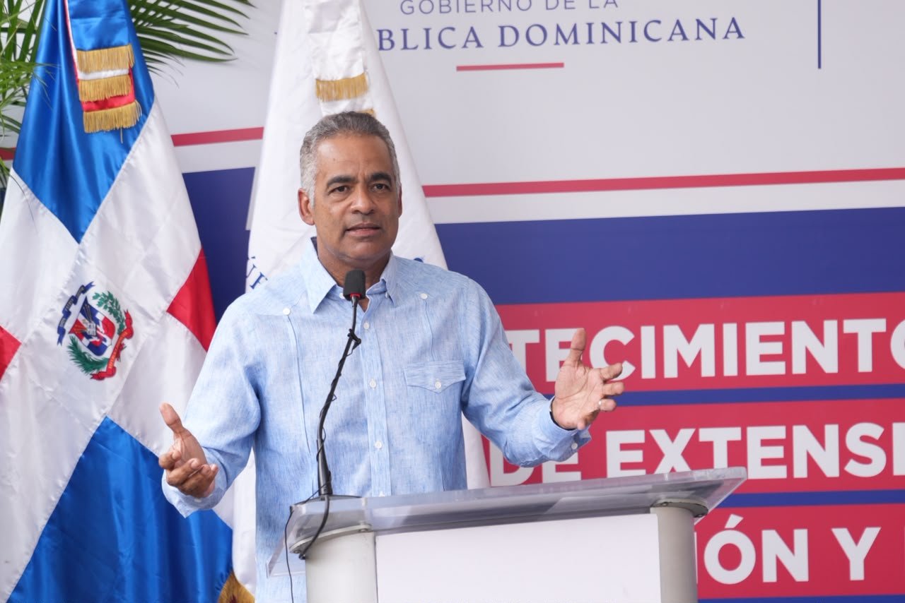 Gobierno invierte RD$48.5 millones para ampliar la electrificación rural en Bahoruco